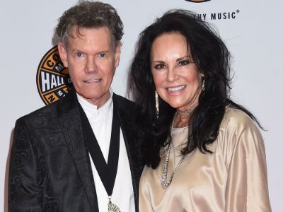 Photo Of Randy Travis And His Wife Mary Davis